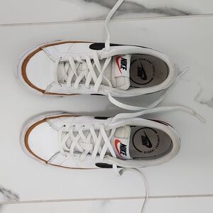 Nike Kids Court Sneaker - Boys Size 5/W7